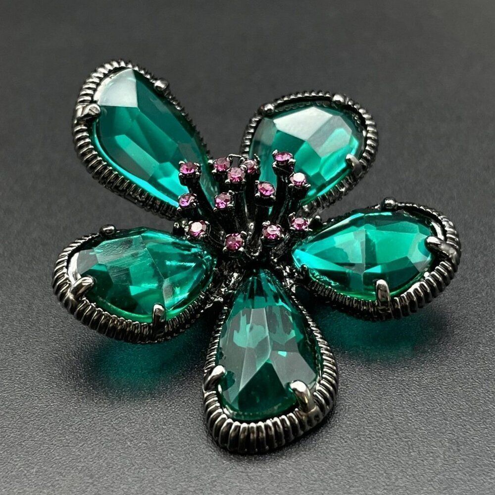 Gun Metal Gray Black with Emerald and Amethyst Crystal Flower Pin Back Brooch - Picture 2 of 8